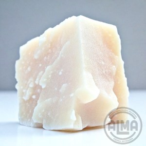 Cuarzo blanco 2 en bruto con logo